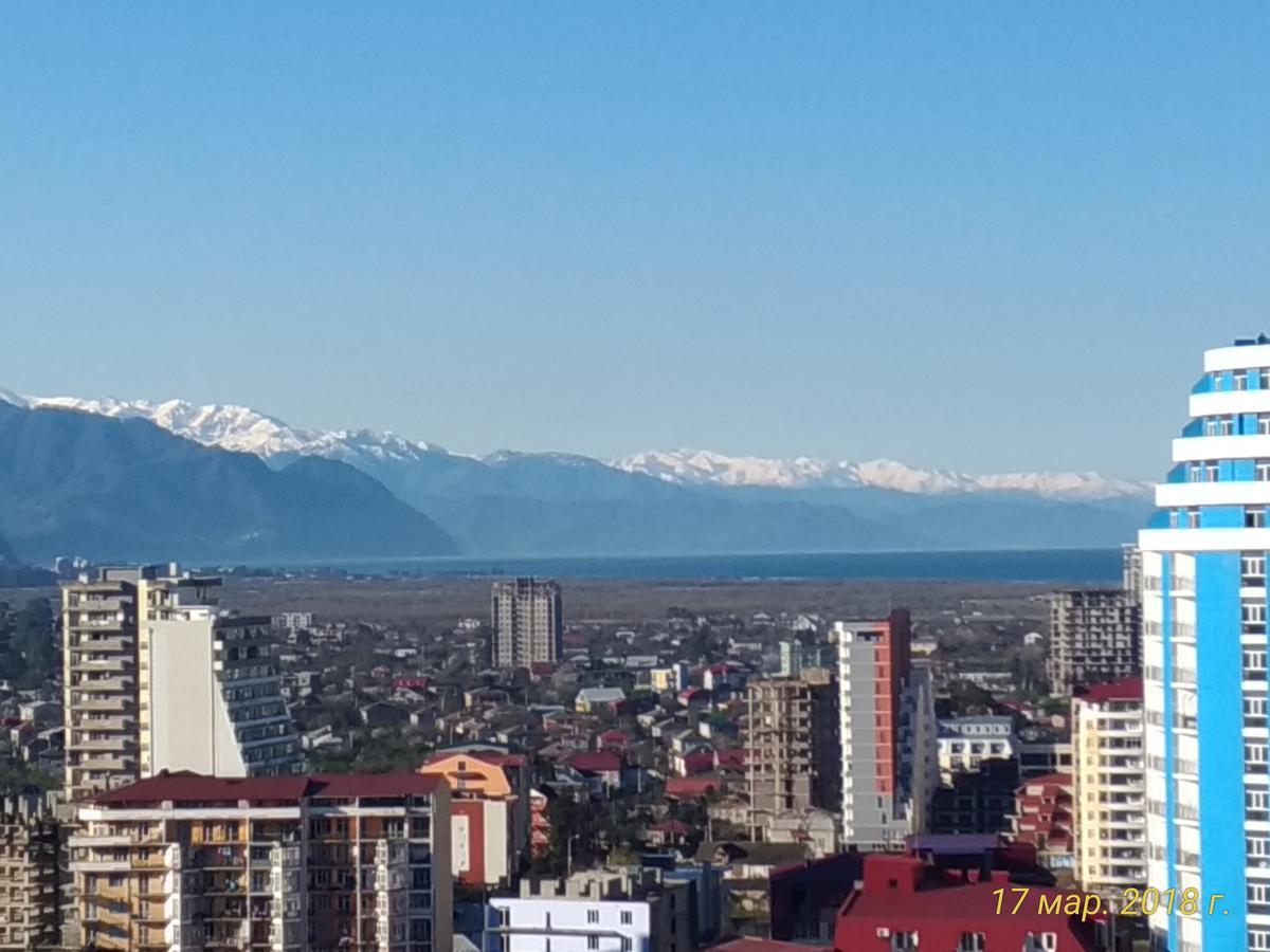 Appartamento Mariamis Hous Batumi Esterno foto
