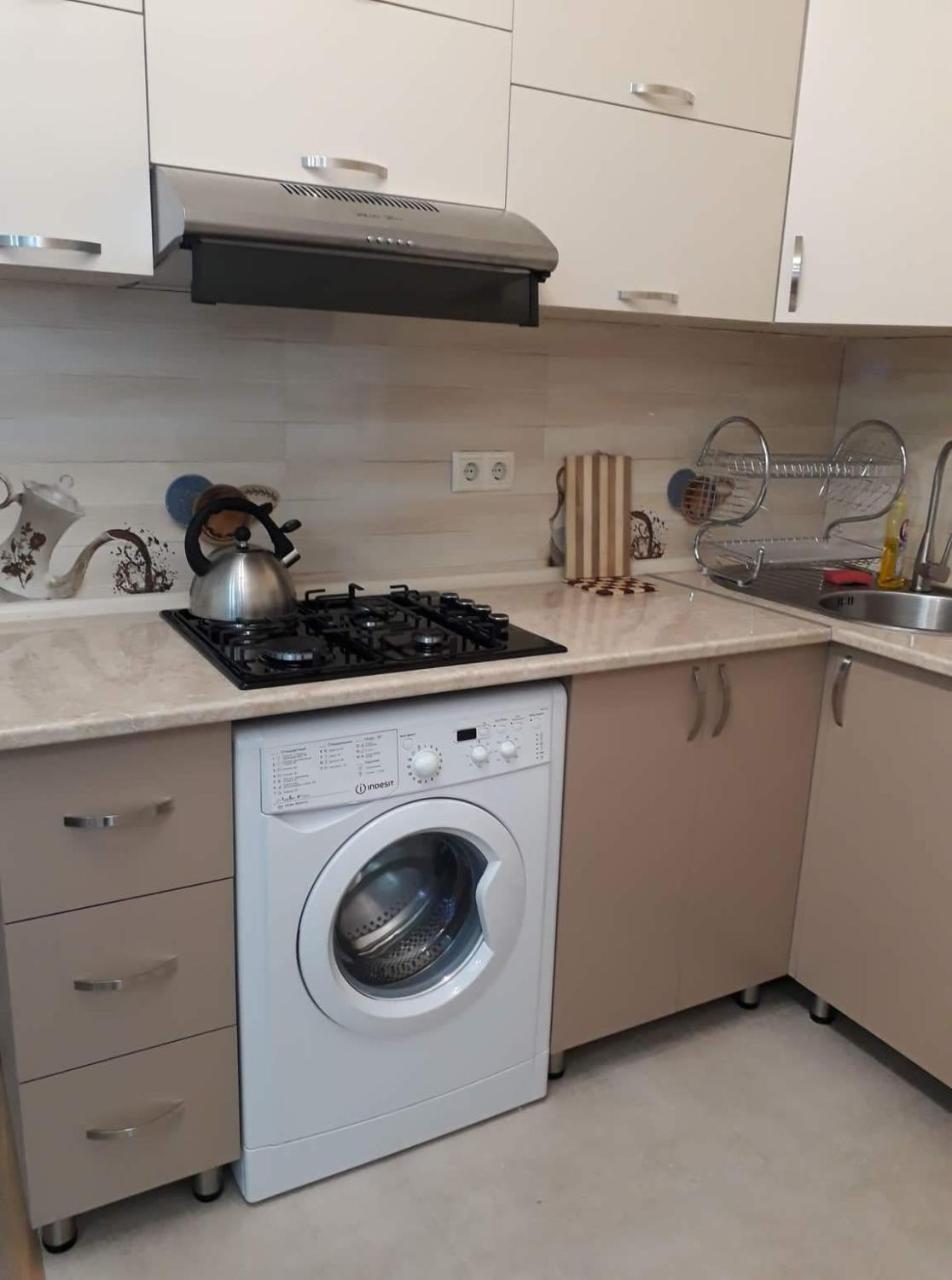 Appartamento Mariamis Hous Batumi Esterno foto